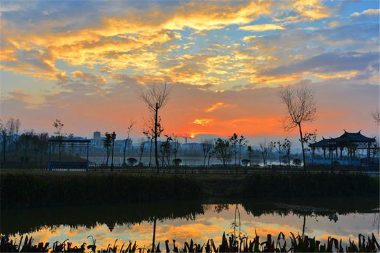 美丽昌宁 冬季日出醉田园