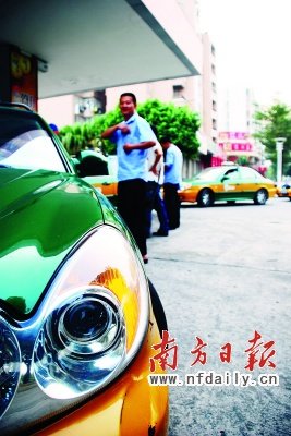 小榄镇在全国率先推出出租车电召补贴举措