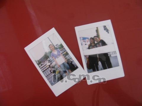 (宁波)为颐高旗舰店祈福 足球宝贝街头风雨无阻