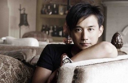 黄磊微电影首映 揭秘黄磊精装修三口之家(图)