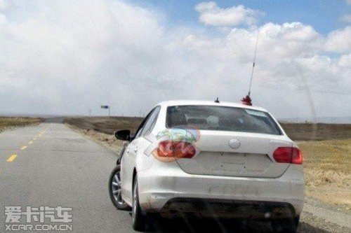 高尔夫\/速腾或将配备1.2tsi 路试谍照曝光_汽车