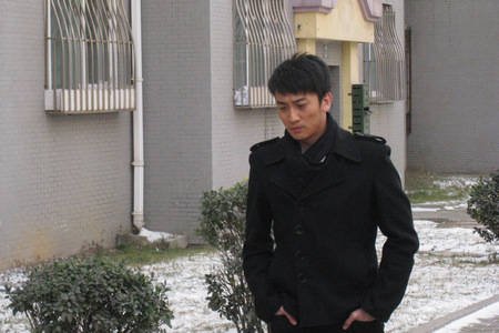 《新时代警察》刘博皓入戏 拥抱戏<em>感动女</em>演员