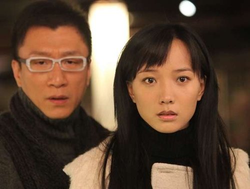 王珞丹酷似戴假发的葛优盘点明星撞脸笑果(组