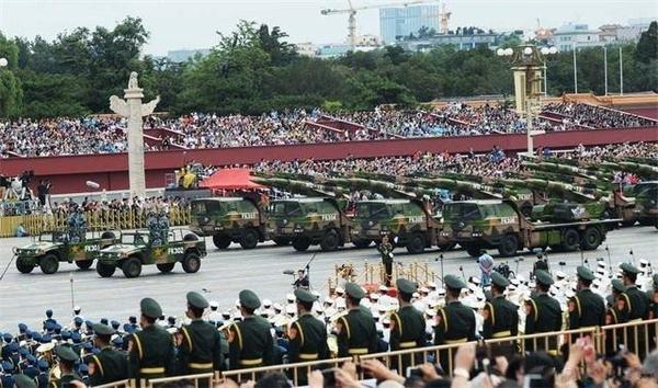 中国竟有一条世界上最长、最宽的街道