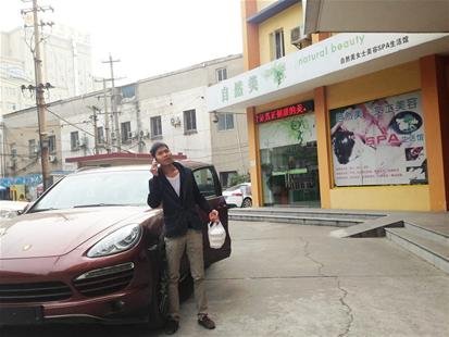 襄阳仅两家专业跑腿公司 老板开保时捷送外卖