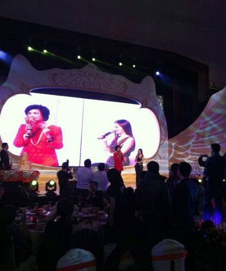 明星走穴婚礼价高于商演 蔡国庆半小时能捞十万