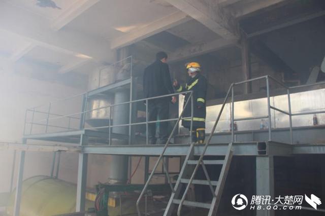 荆门一车间起火无人伤亡 起火原因系员工违规