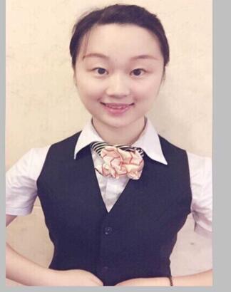 2016微笑之星--三峡农商银行柳雨歌