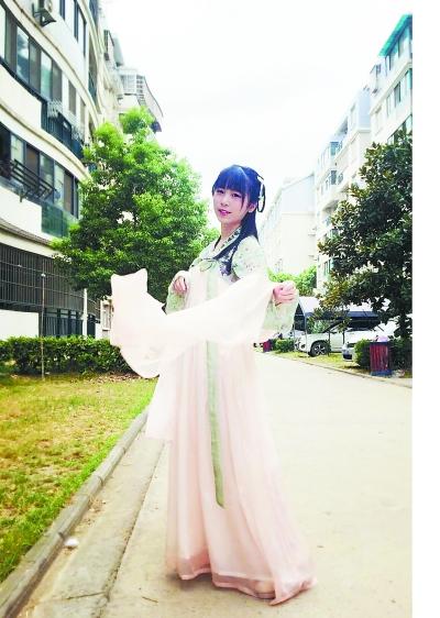 梦想  楚镜 楚美人 财知道  "好仙啊,这是嫦娥奔月的节奏吗?