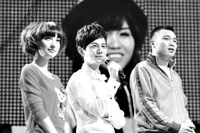 传吴昕与外籍男友开餐厅 相识于《我们约会吧