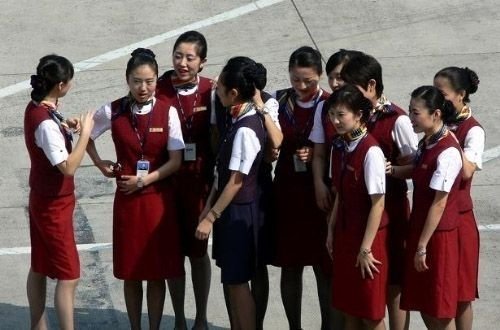 国内头等舱<em>空姐收入</em>曝光 月薪竟然有这么多_大
