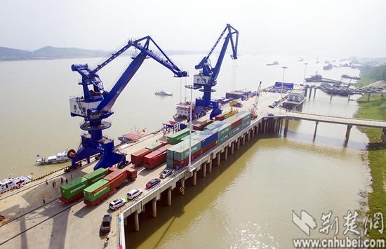 黄石新港正式开港 一期年吞吐能力1000万吨(图