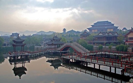 从武汉出发玩味儿影视城:看拍戏 遇明星