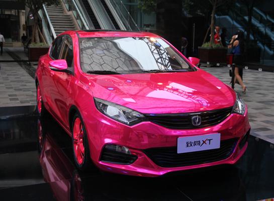 最美两厢车长安致尚XT 外形亮丽性价比高