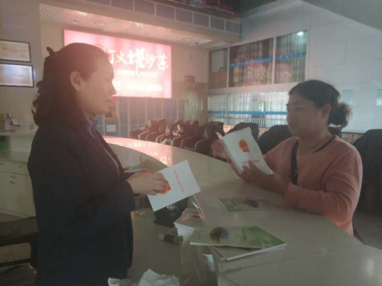 公务员笔试顺利开考 荆州“爱心接力助考”成效显著
