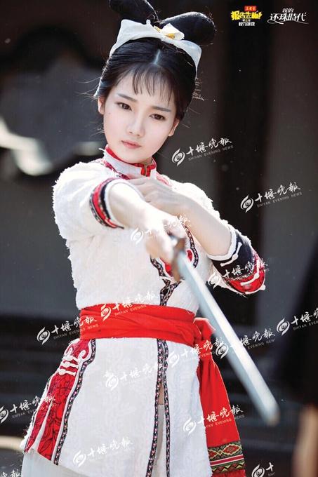 十堰女孩亮相芒果偶像剧 被赞百变精灵(图)