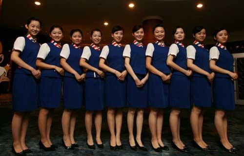 揭秘<em>中国空姐</em>真实<em>收入</em> 并没有想象中的高_大楚