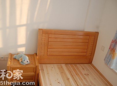 童房一米二的榉木床.我是实木控