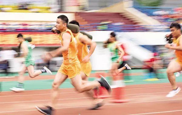 湖北省第十五届运动会开赛 孝感健儿勇夺9金