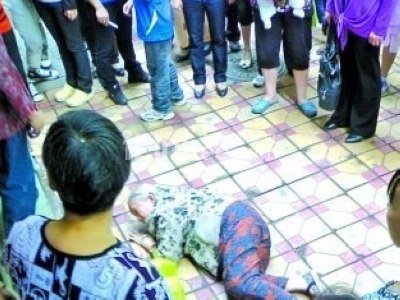 校长撑腰体爆红网络