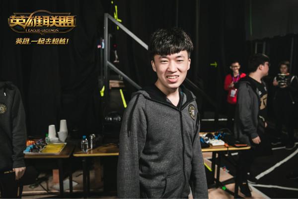 S7总决赛半决赛RNGvsSKT 10月28日英雄联盟