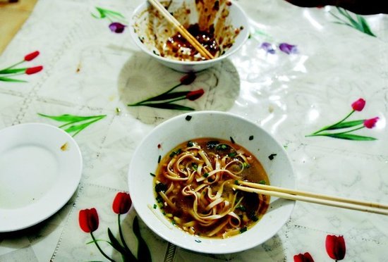 宜昌市民早餐浪费并不鲜见 多数吃一半留一半