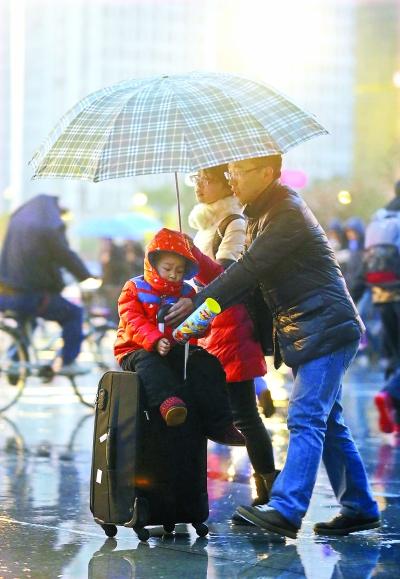 武汉公交启动雪天应急预案 实习司机停止上线