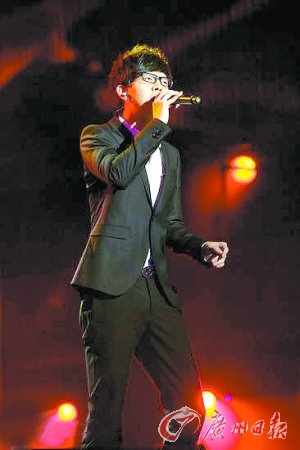 音乐风云榜新人盛典前晚举行 胡夏预演金马奖