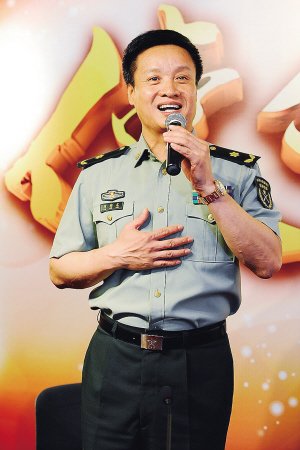 组图:阎维文漂亮女儿照片曝光 女婿系出名门