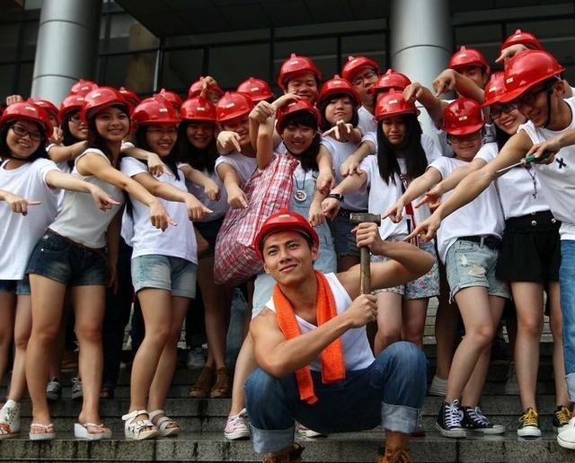 高考结束后,准大学生们都在干嘛?