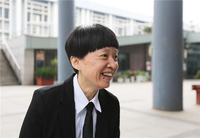 中年转业跑出人生巅峰 滴滴司机月流水18000