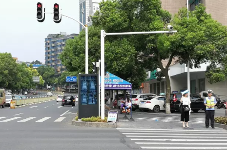 夷陵城区人口_夷陵老祖魏无羡图片(3)