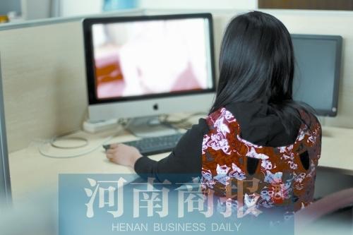 90后女鉴黄师:年薪20万元 工作内容不敢告诉男友