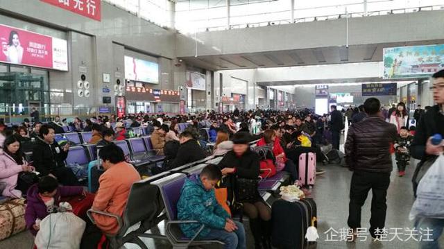 武汉至宜昌、十堰方向火车票紧张 将加开临客