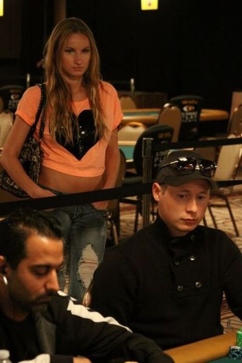 到拉斯维加斯 看世界扑克大赛的赌命美女_旅