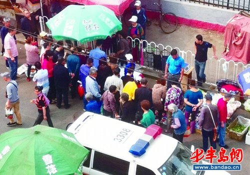 -卖烧饼的砍了炸油条的