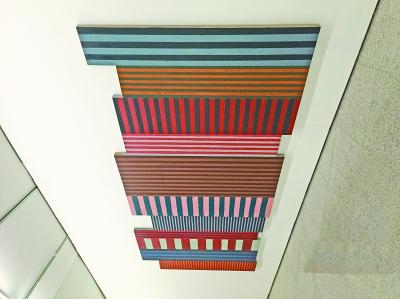 肖恩·斯库利艺术展来汉 用琴键般线条讲故事