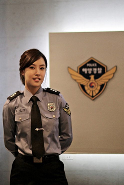 SJ<em>崔始源</em>绯闻<em>女友</em>金尹瑞个人资料写真(图)_大
