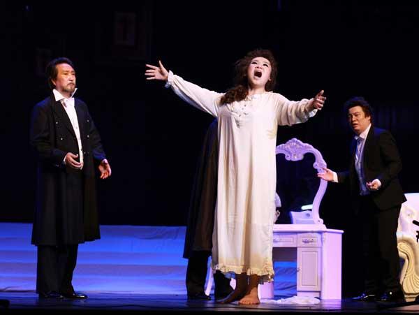 武汉<em>音乐</em>学院排演《<em>茶花女</em>》 报送中国歌剧节