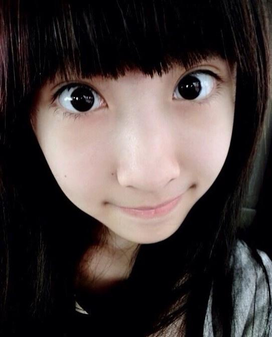 初中人气双胞胎近照曝光 昔日萝莉如今亭亭玉立_大楚网_腾讯网