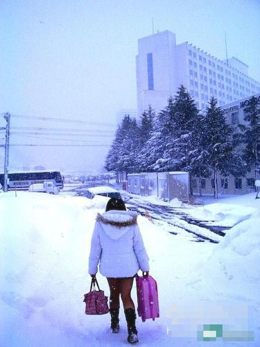 揭开日本<em>女学生穿</em>超短裙之谜_大楚网_腾讯网