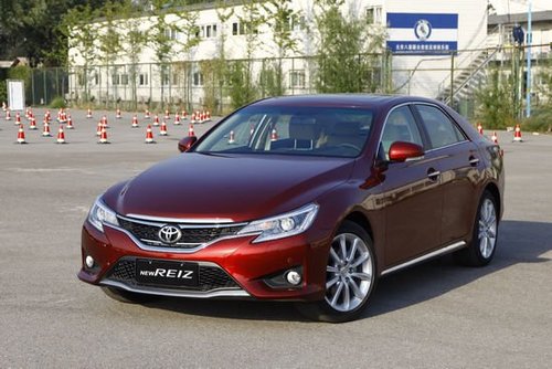 新锐志对比新CC V6+FR还是四门Coupe