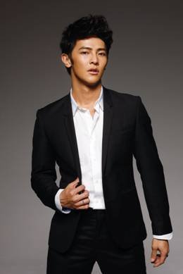 《紫宅》上映将近 汪东城佟丽娅惊悚大片出炉