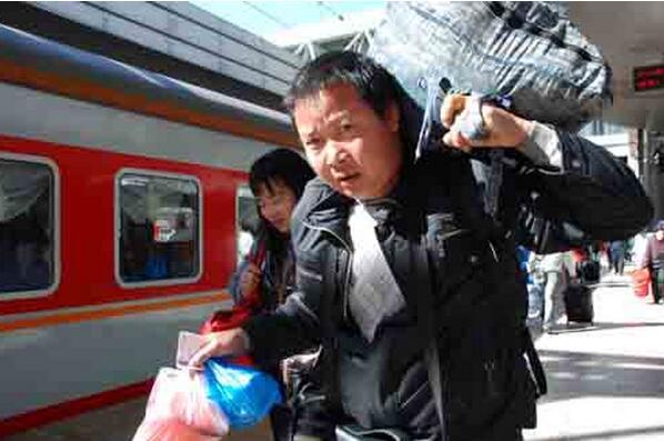 春运首日火车票今日开抢 武汉至北京等车次被
