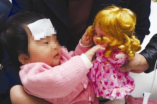 缩小钻进姐姐肚子里_美女吞人入腹_钻入子宫_扩张 ...