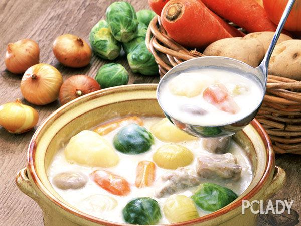 吃什么食物有助睡眠安神 146589608.jpg