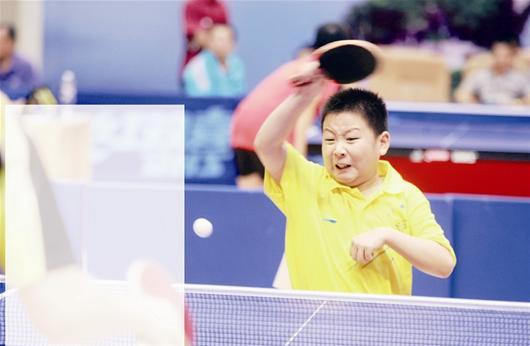 首届两岸青少年乒乓球夏令营昨开营 相聚黄石