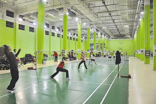 政府工作报告提出 今年确保经济总量跨越2万亿