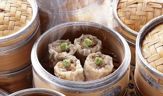 比汤包饱肚子比饺子有味道 武汉好吃烧梅大盘点