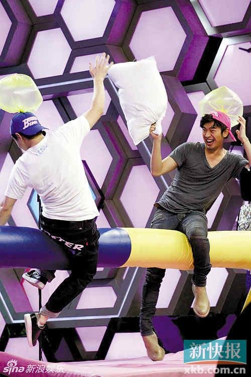 抢镜王邓超彻底暴露了